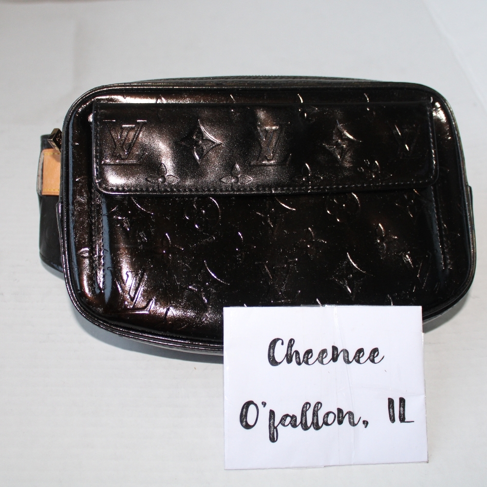 LV Vernis Fulton Fannypack